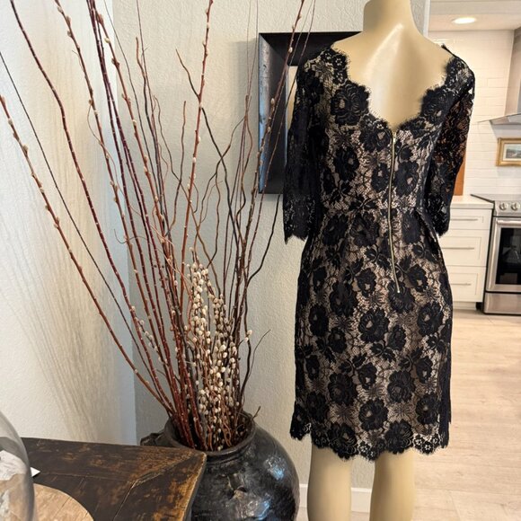 Milly of NY an original BLACK LACE over SKIN TONE SILK LINING - Picture 7 of 8